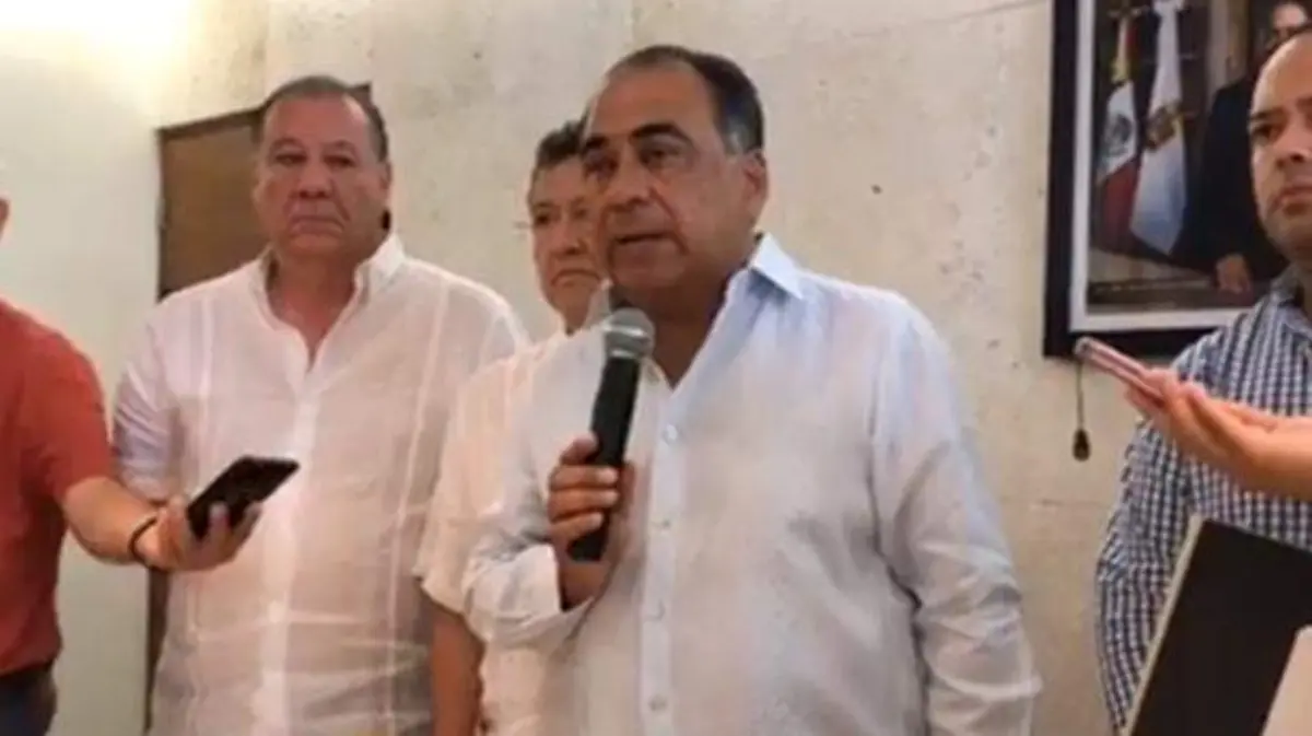 Acapulco - astudillo acusa a apablo amilcar de provocar insultos